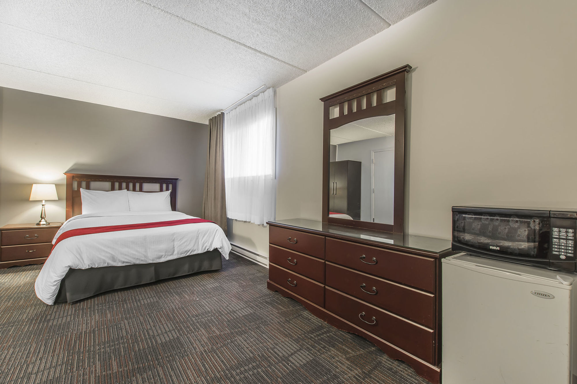 Hotel Le Principal Granby Habitación foto