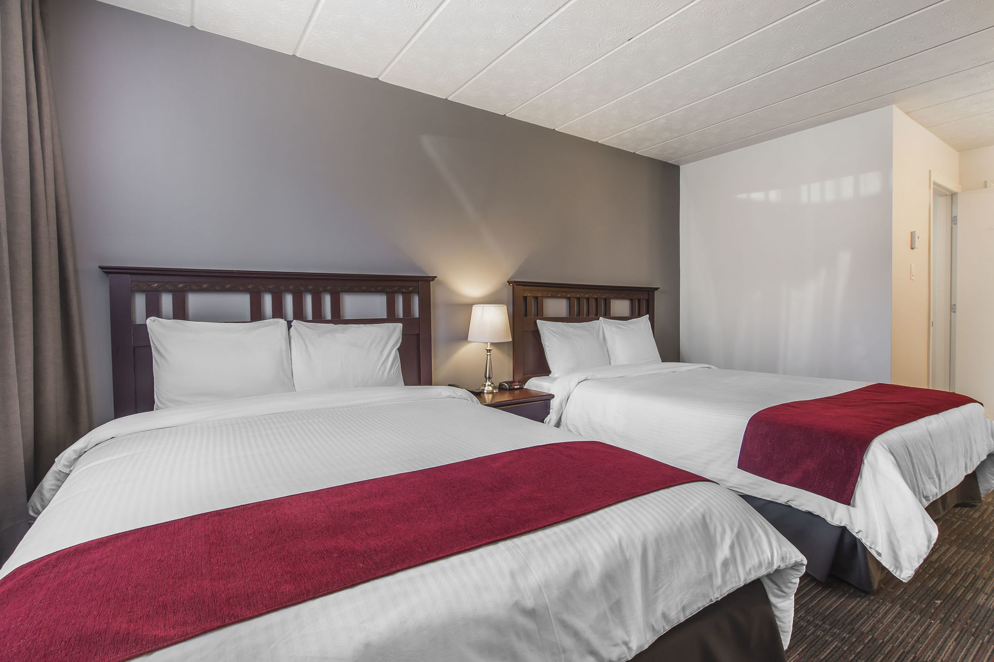 Hotel Le Principal Granby Habitación foto